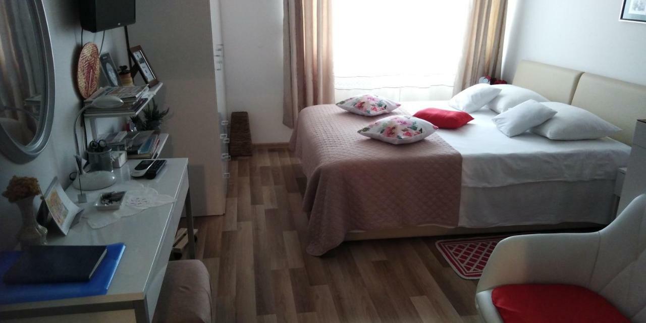 Klara Studio Apartman Split Exteriör bild